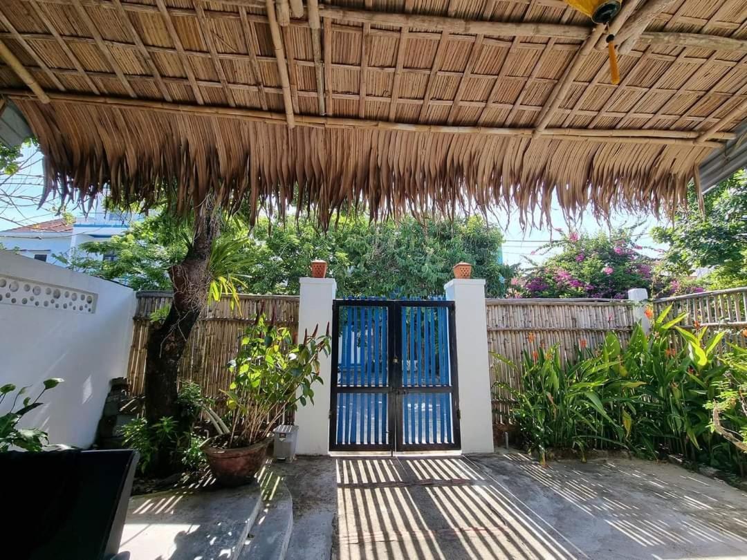 Cashew Tree Bed & Breakfast